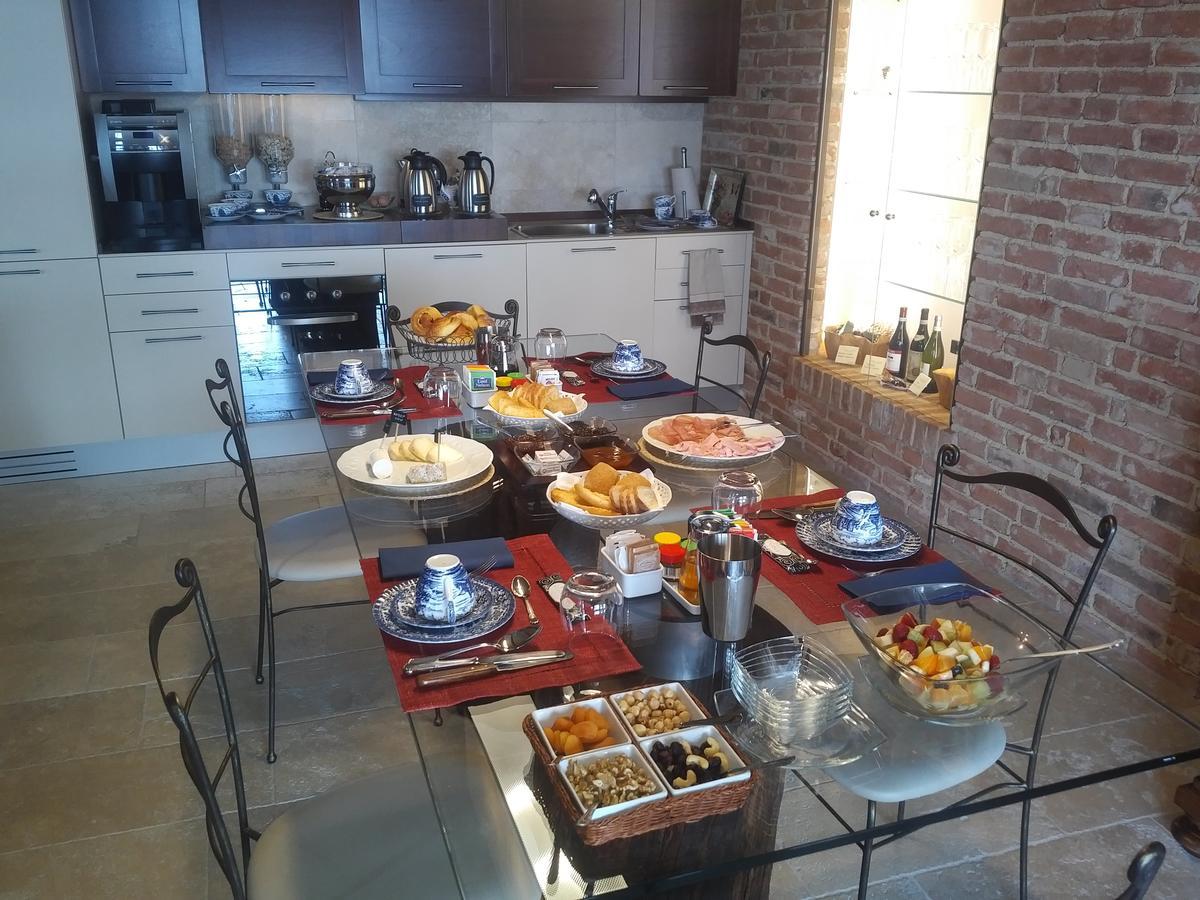 Cascina Cortine Bed and Breakfast Guarene Buitenkant foto